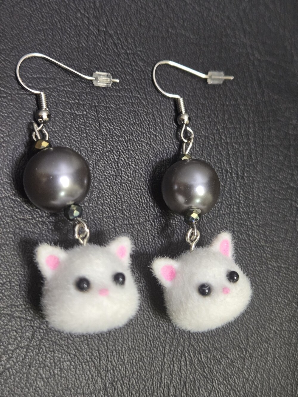 Handmade White Cat Grey Pearl Earrings